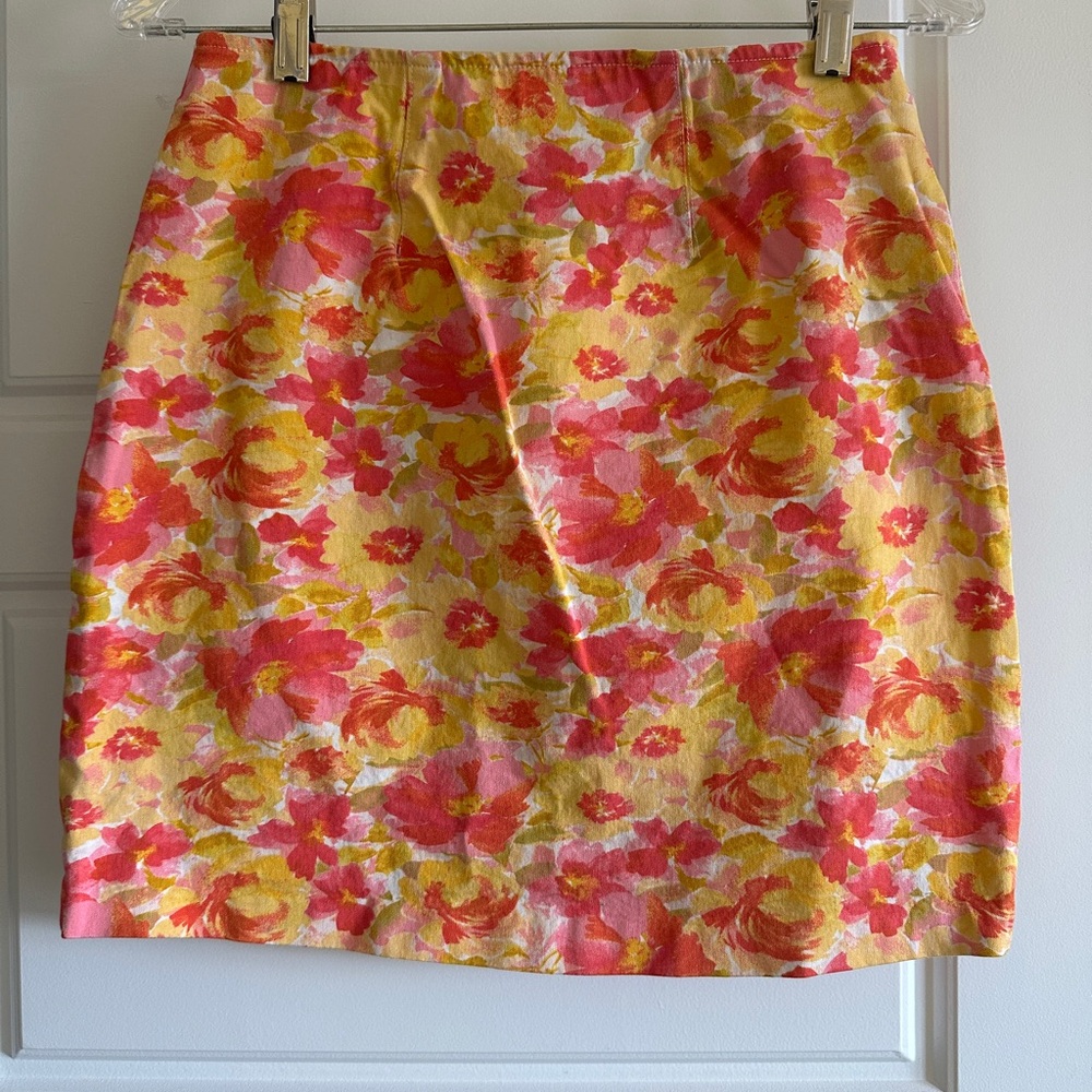 Old Navy Floral Pencil Skirt in Pink and Yellow